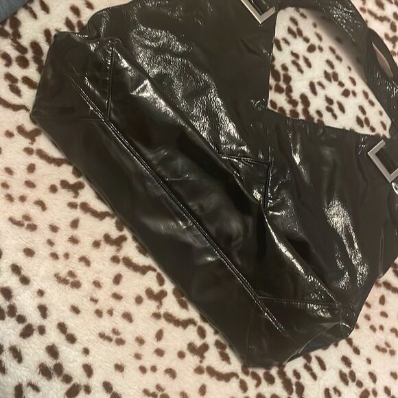 Kooba Y2K Early 2000's Vintage Rio Black Patent Leather Shoulder Bag - Picture 3 of 14